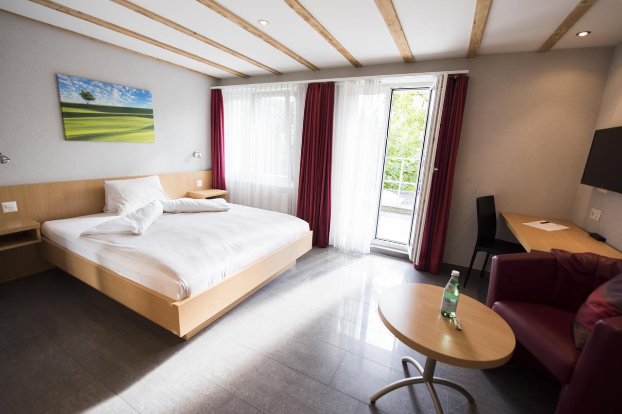 Hotel Restaurant Neuhaus Hertenstein Extérieur photo